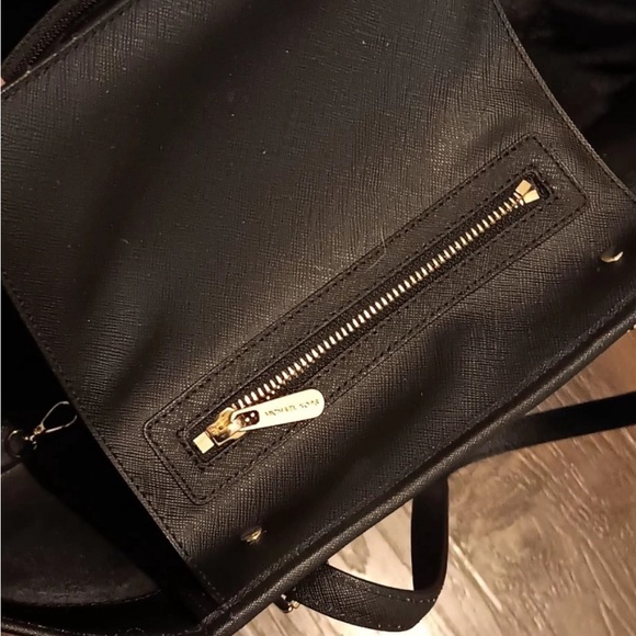 Michael Kors Large Bag, Black, EUC - Picture 8 of 10